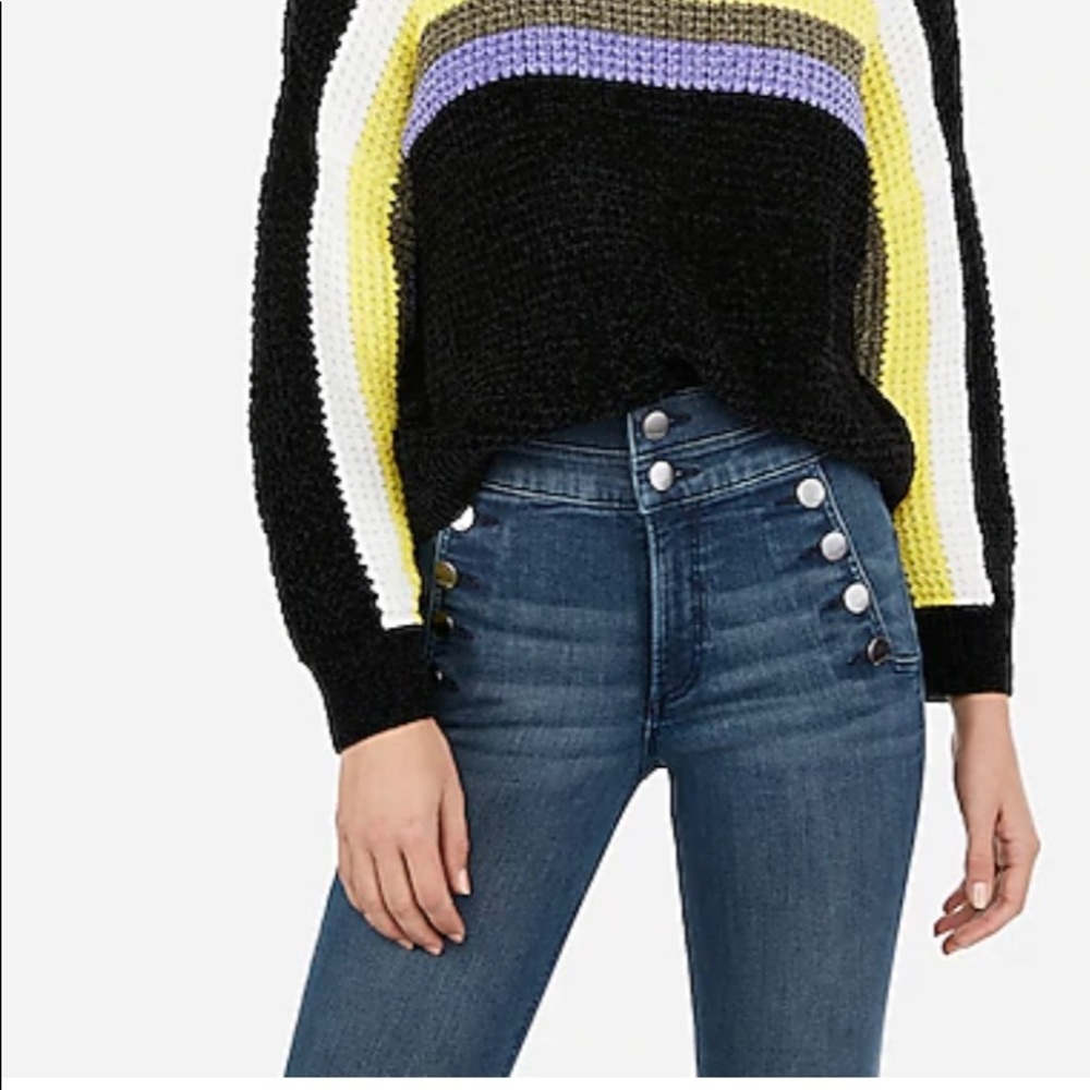 Express button fly, high waisted jeans. ships ASAP
